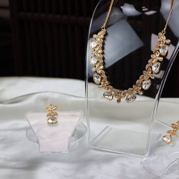 Graceful Brass Kundan Necklace & Earrings Set, JP43 - Picture 3 of 12